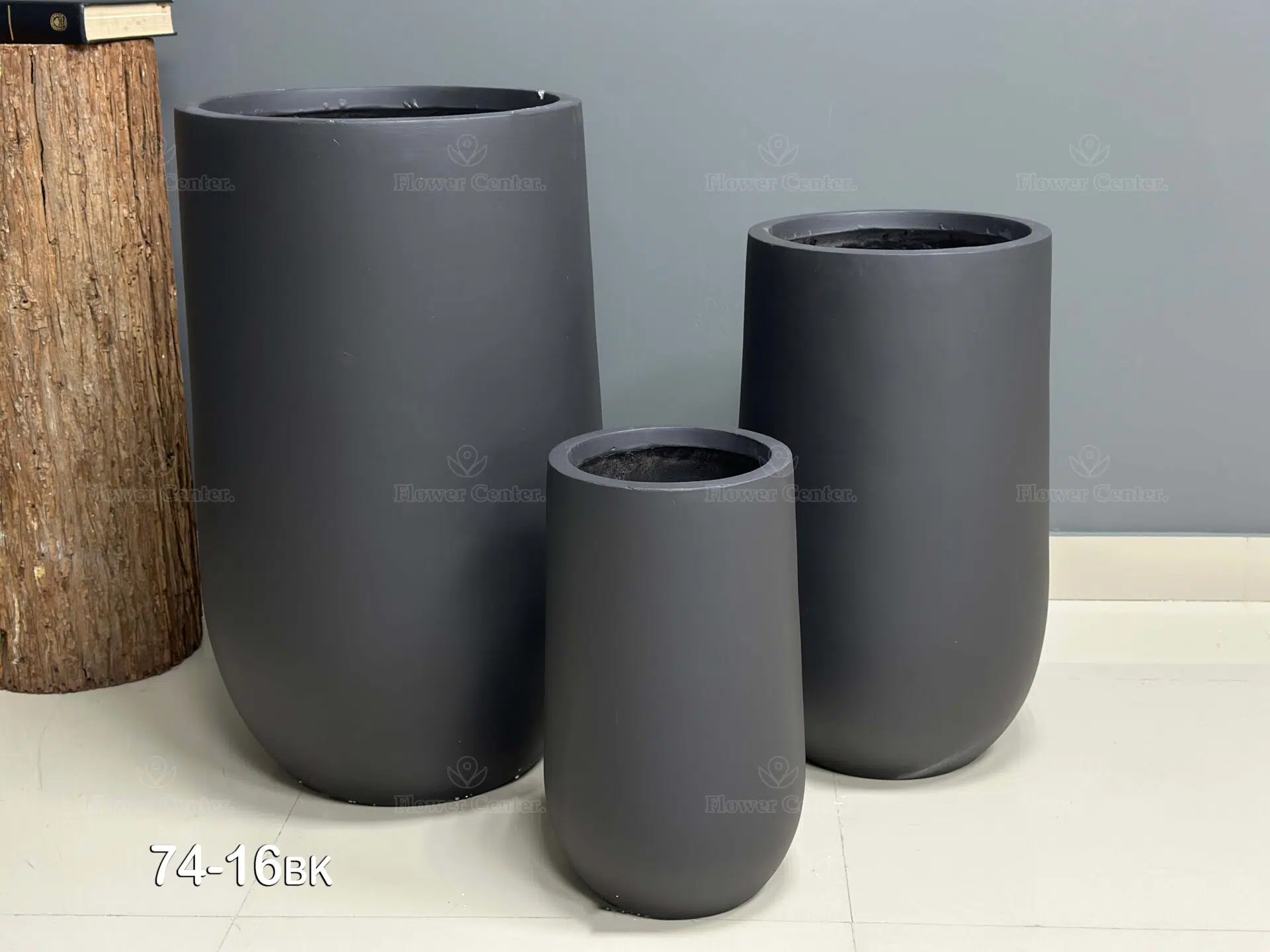Fiberglass Black Pot
