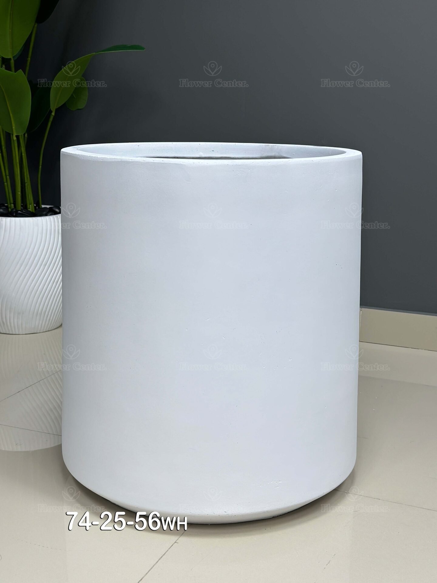 Fiberglass White Pot 56cm