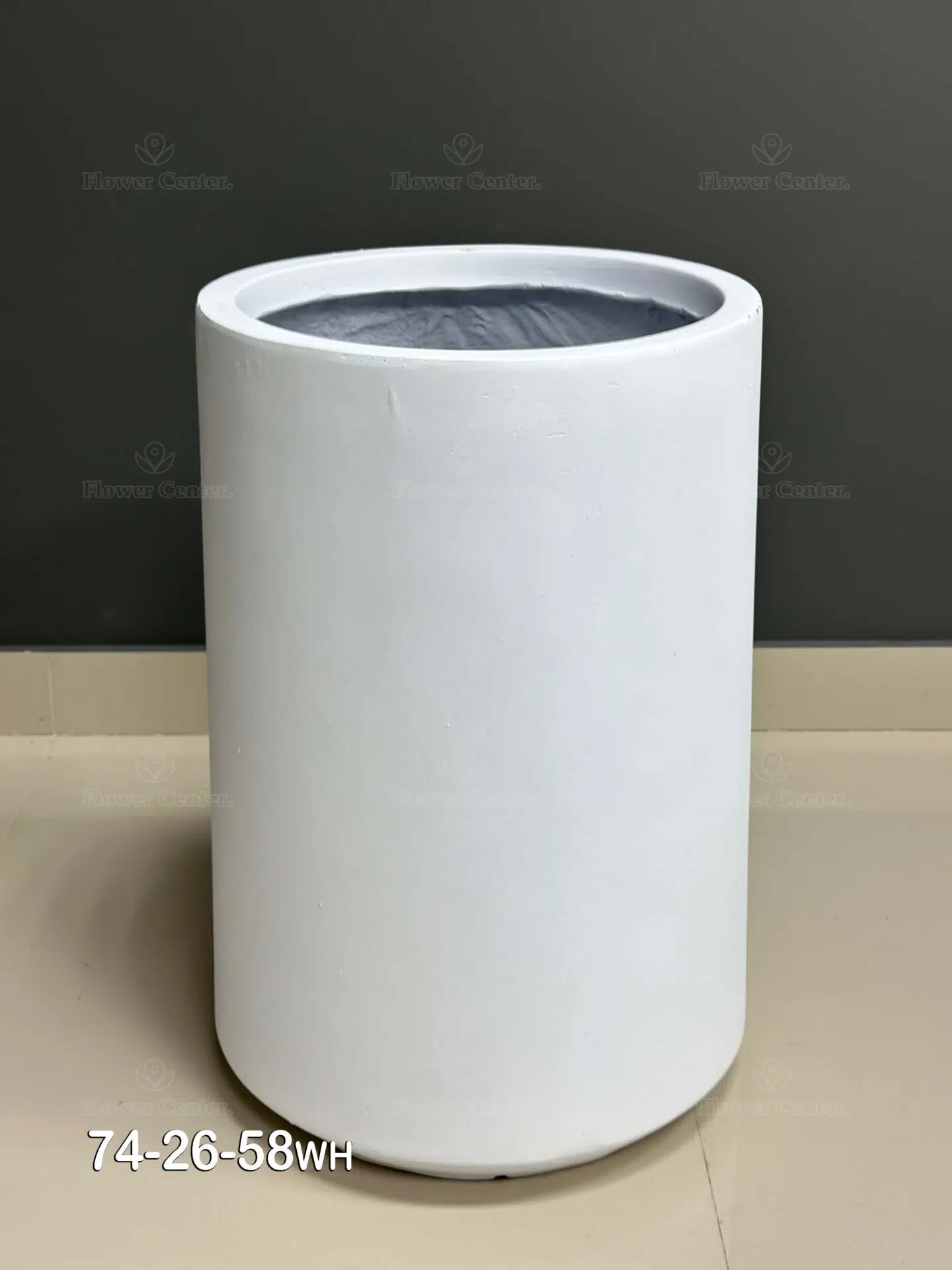 Fiberglass White Pot 58cm