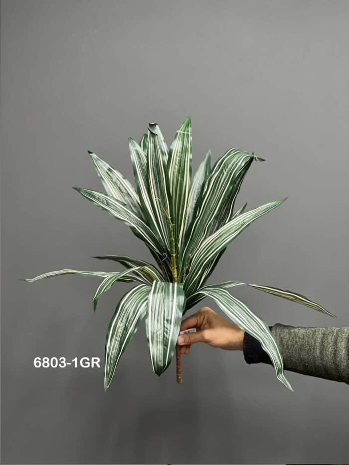 Greenery – 6803-1
